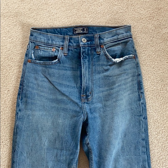 Abercrombie and Fitch jeans - Picture 3 of 5